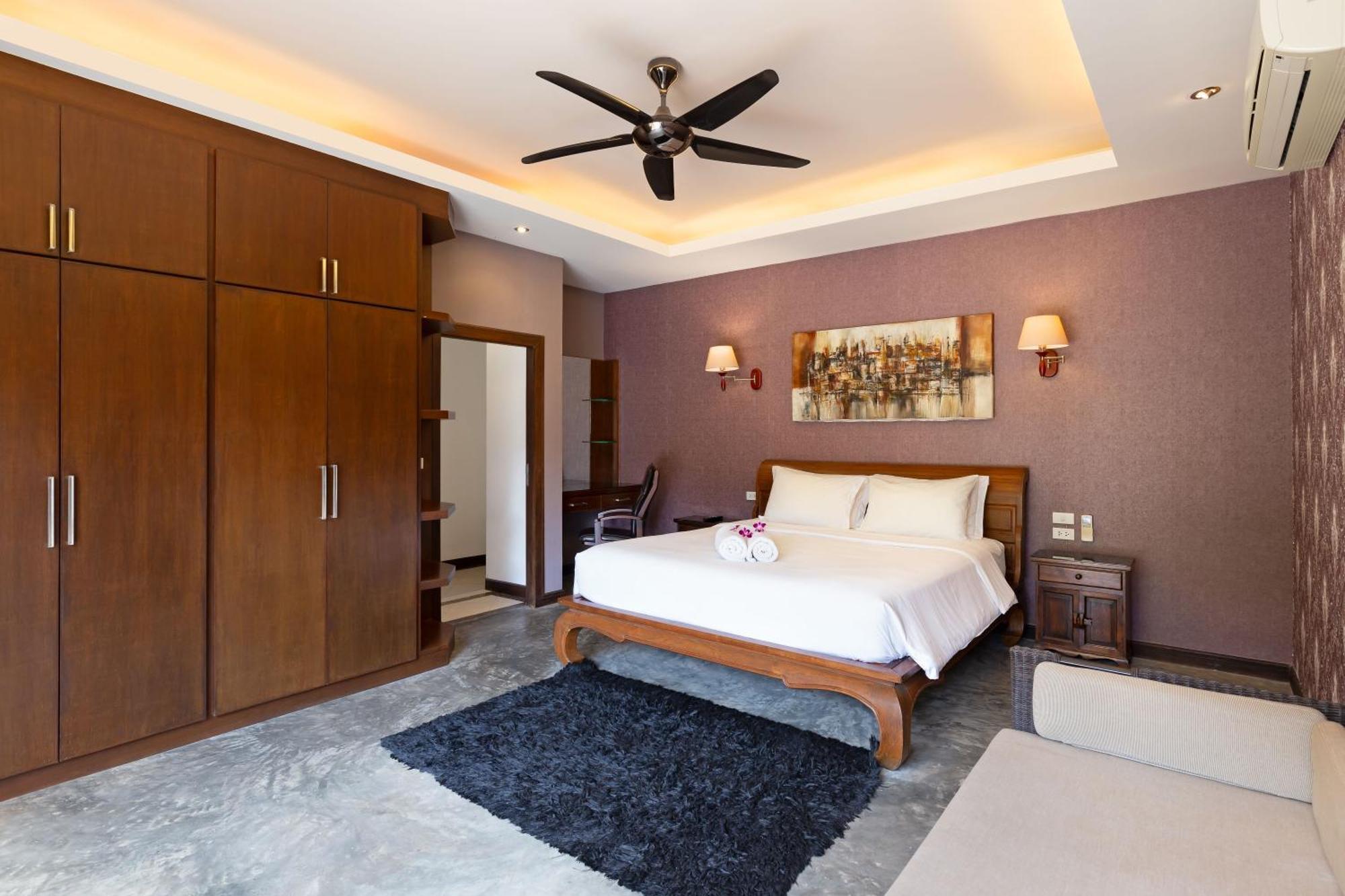 Extraordinary Courtyard 6Br Pool Villa Sri Suri, Naiharn Rawai Exterior foto