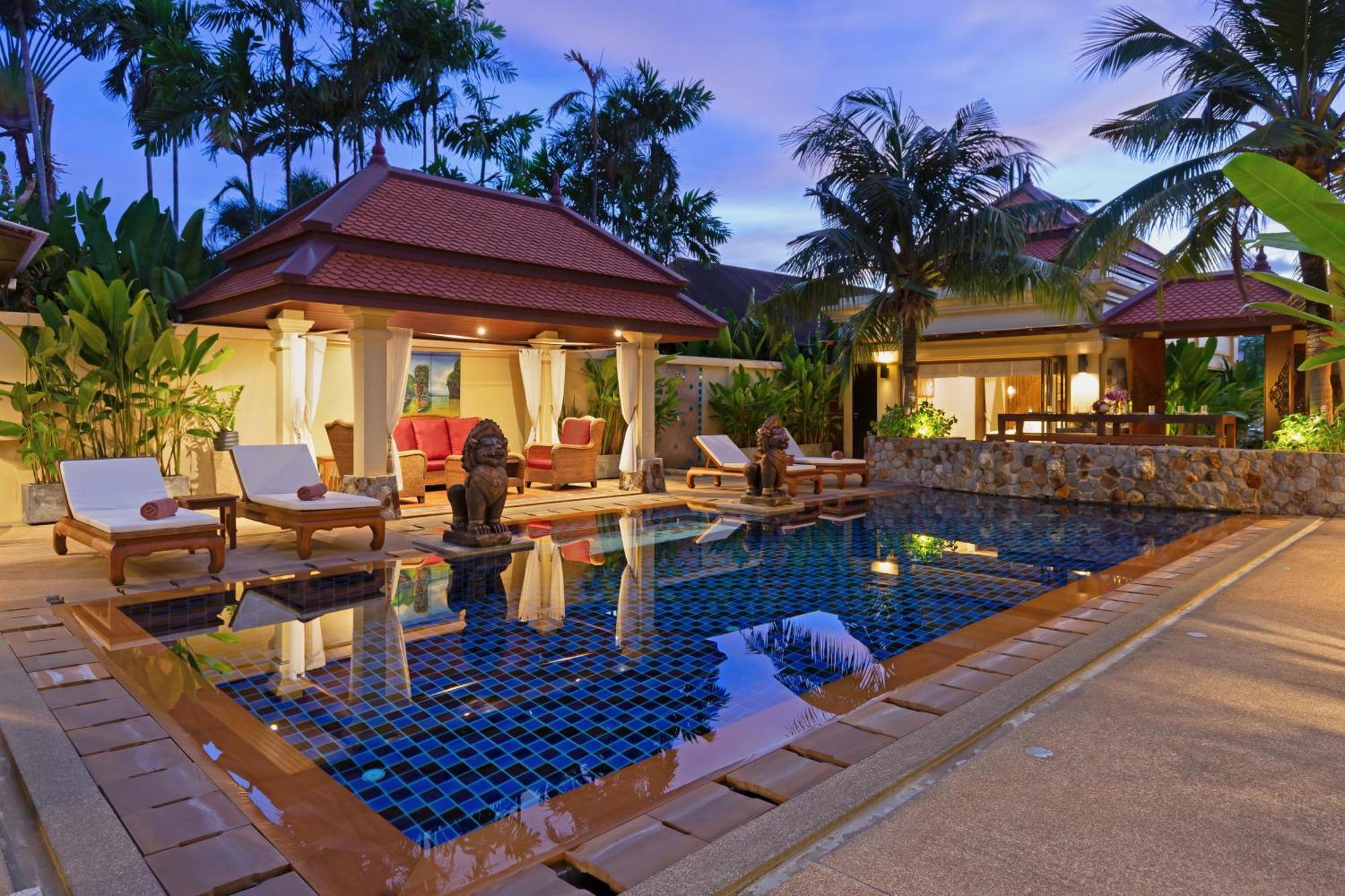 Extraordinary Courtyard 6Br Pool Villa Sri Suri, Naiharn Rawai Exterior foto