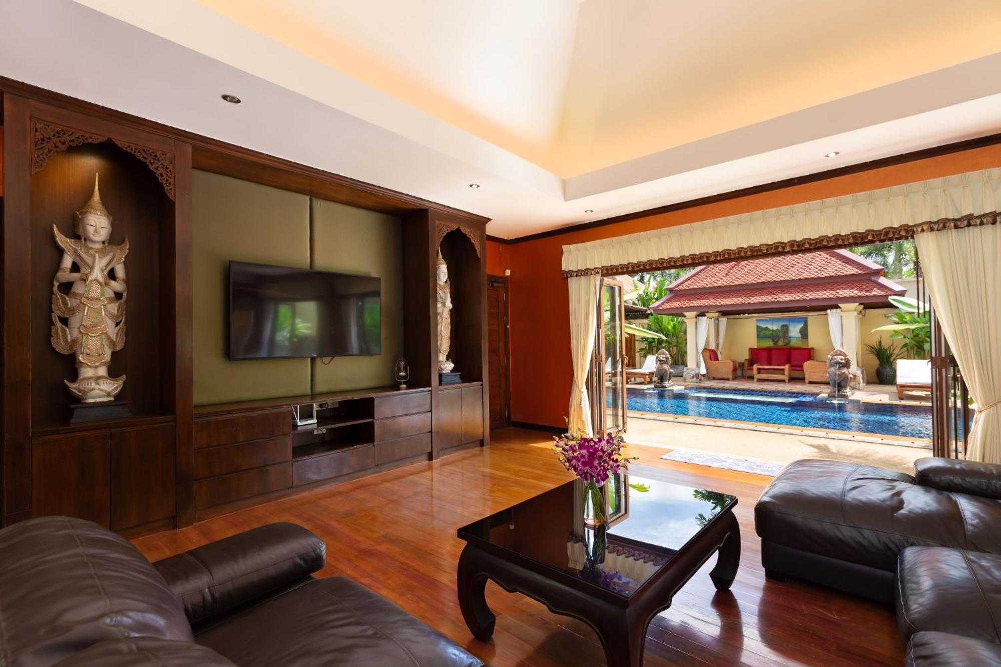 Extraordinary Courtyard 6Br Pool Villa Sri Suri, Naiharn Rawai Exterior foto